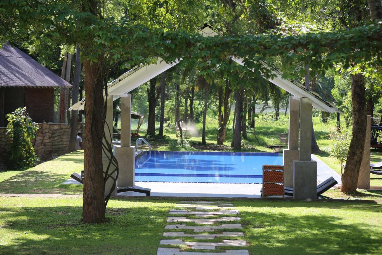 Athena Lake By Seedevi Dambulla Exterior photo